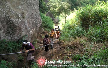 Climbing up edakkal cave - Shiju, Reneesh, Rajeesh